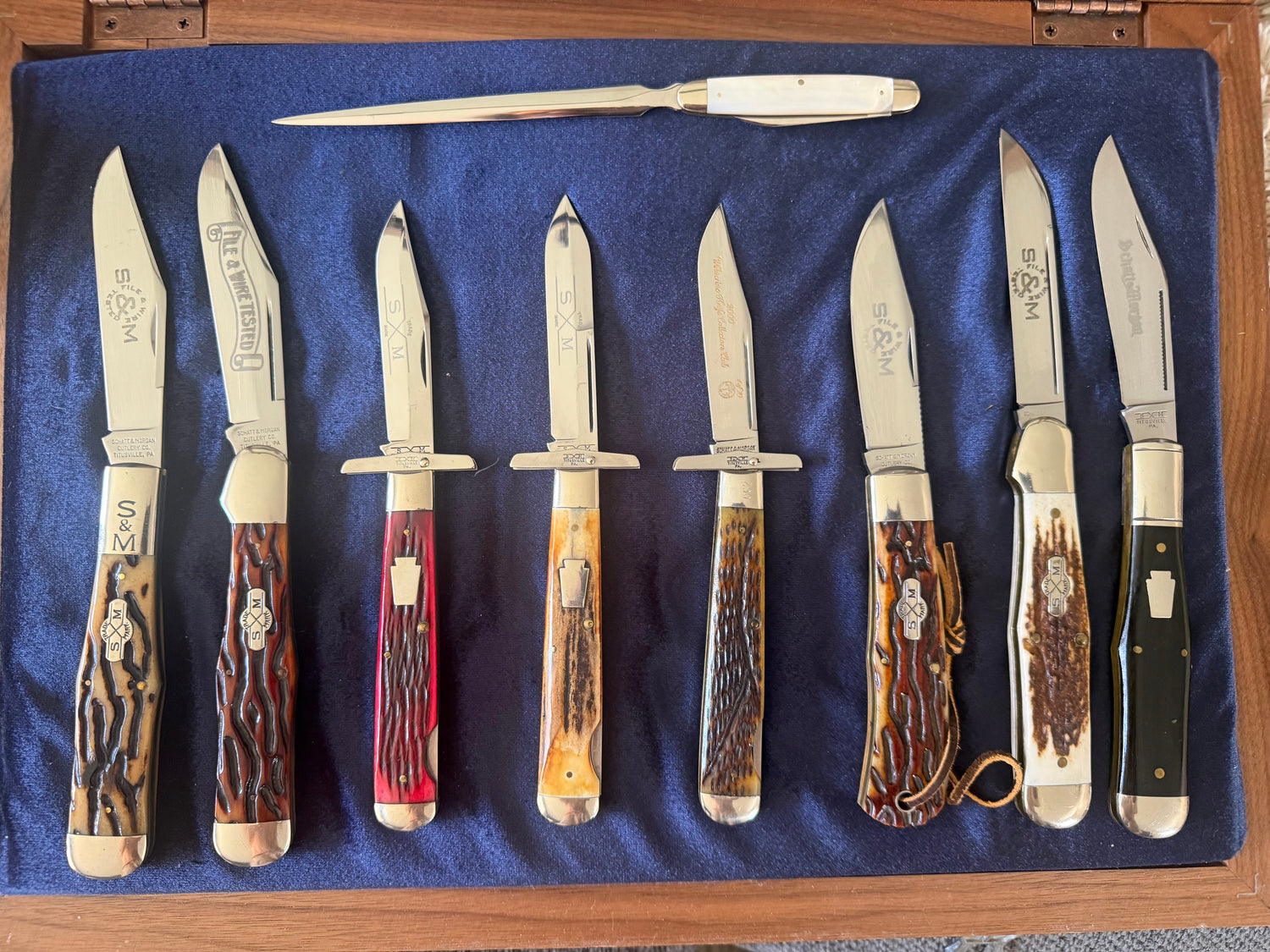 Vintage Queen, Schatt & Morgan, & Winchester
